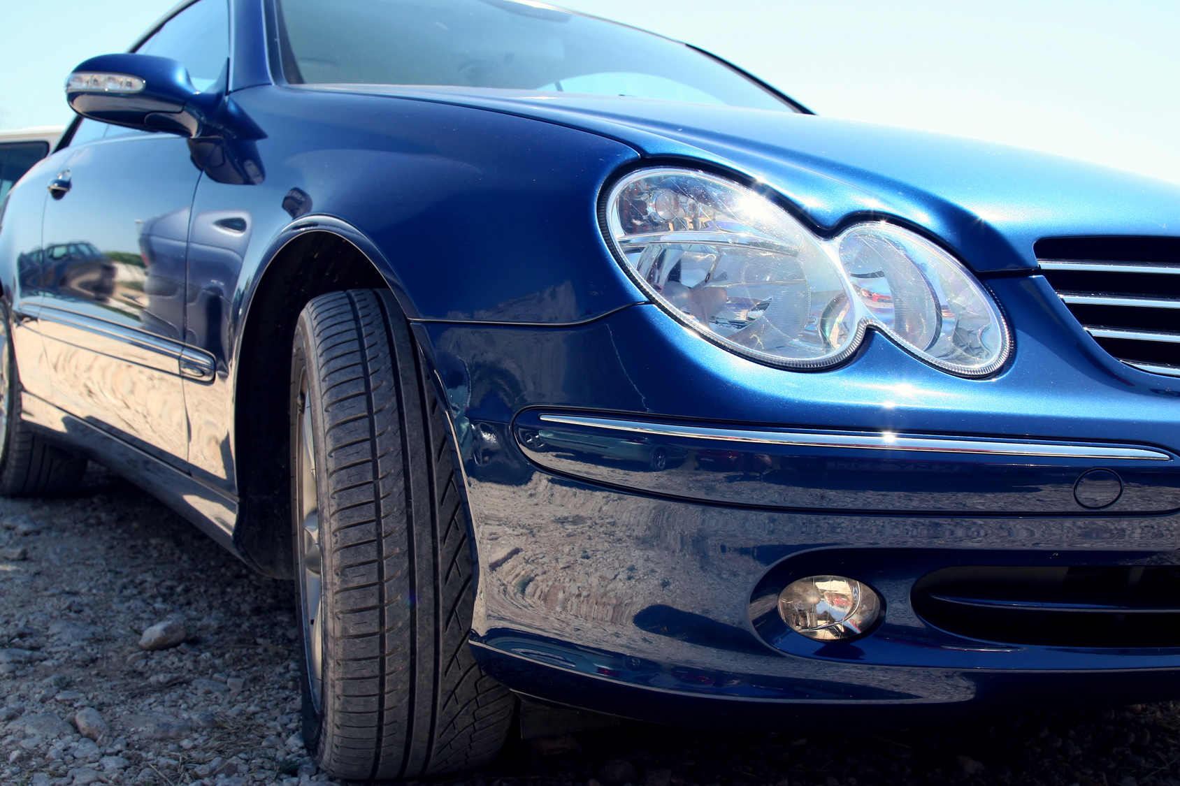 Mercedes-Benz CLK front detail